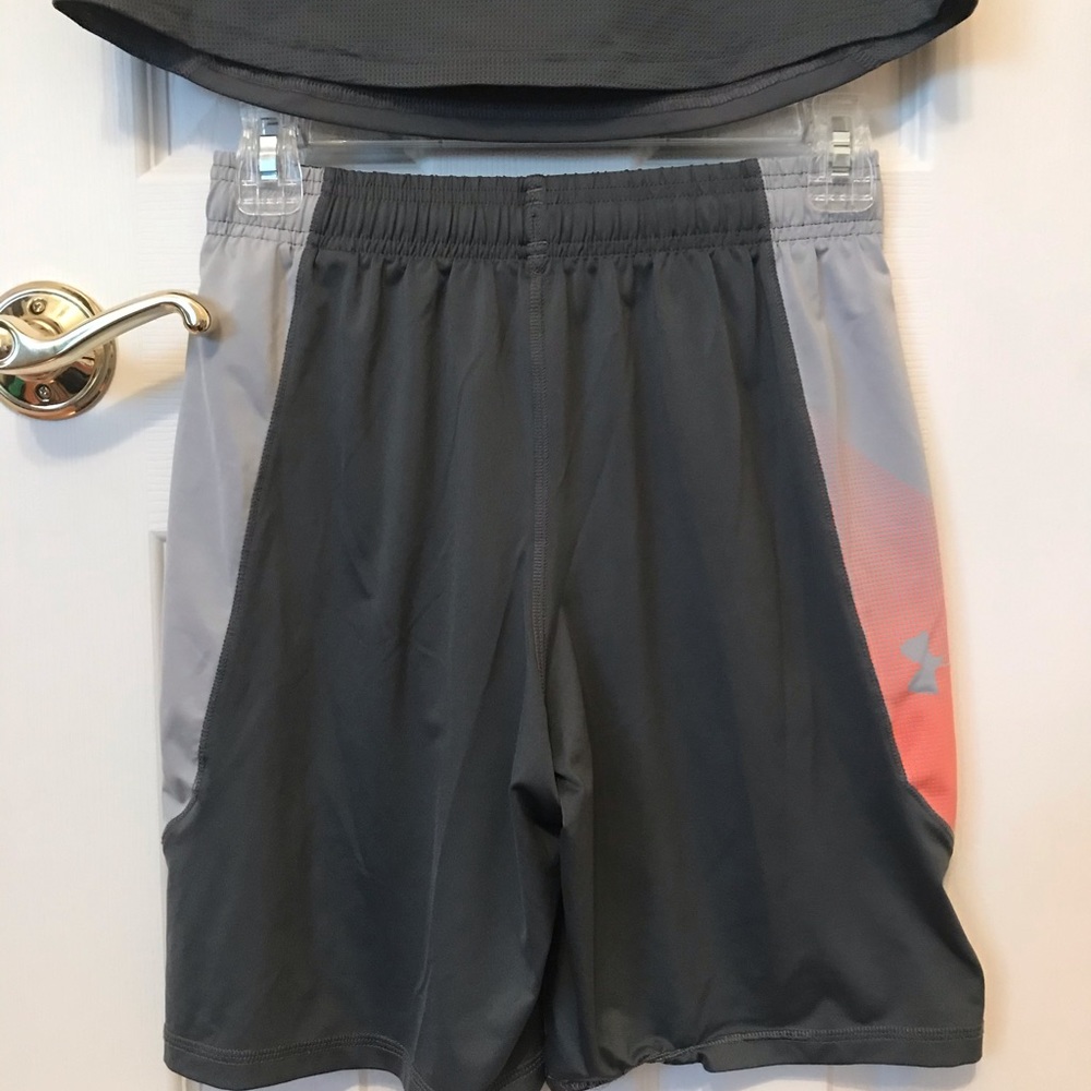 GUC Under Armour Bundle of 3 Youth Large - Picture 11 of 15
